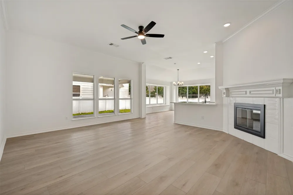 1128 Cotton Exchange Drive Savannah, TX 76227