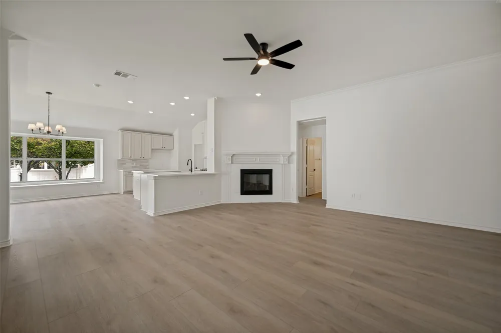 1128 Cotton Exchange Drive Savannah, TX 76227