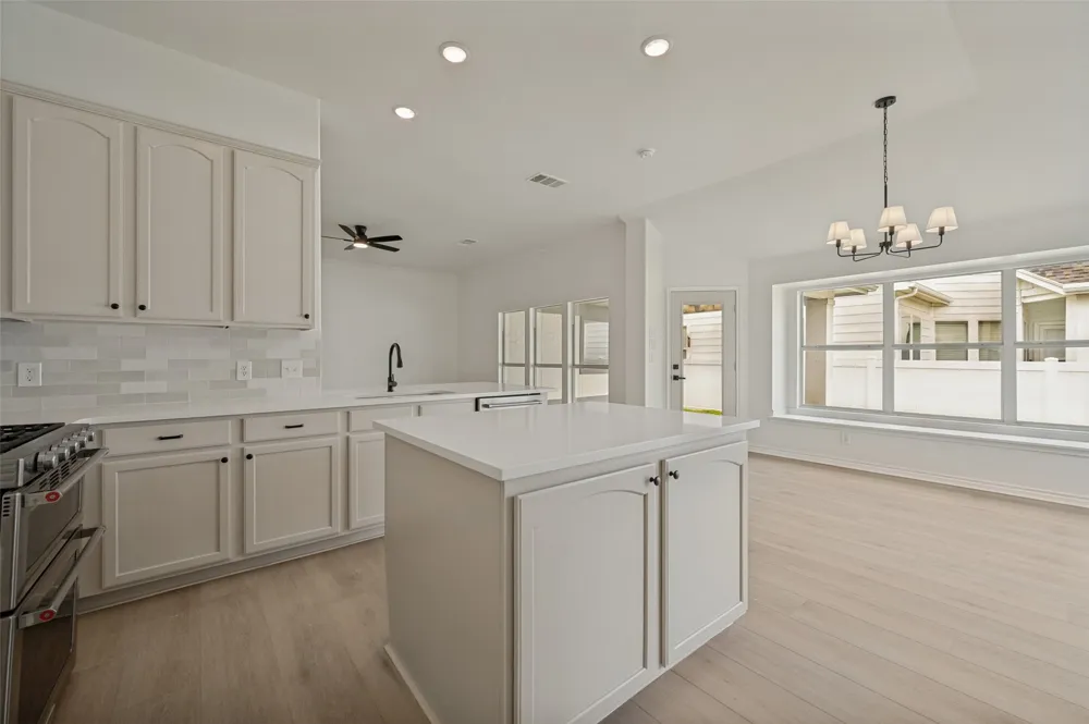 1128 Cotton Exchange Drive Savannah, TX 76227
