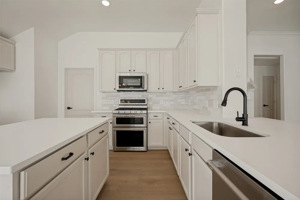 1128 Cotton Exchange Drive Savannah, TX 76227