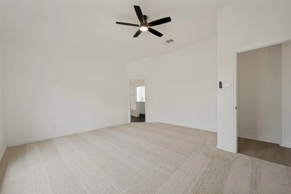 1128 Cotton Exchange Drive Savannah, TX 76227