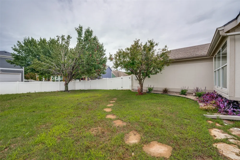 1128 Cotton Exchange Drive Savannah, TX 76227
