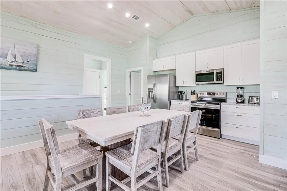 131 Seven Palms Drive Fulton, TX 78358