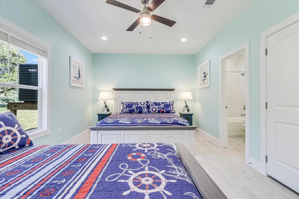 131 Seven Palms Drive Fulton, TX 78358