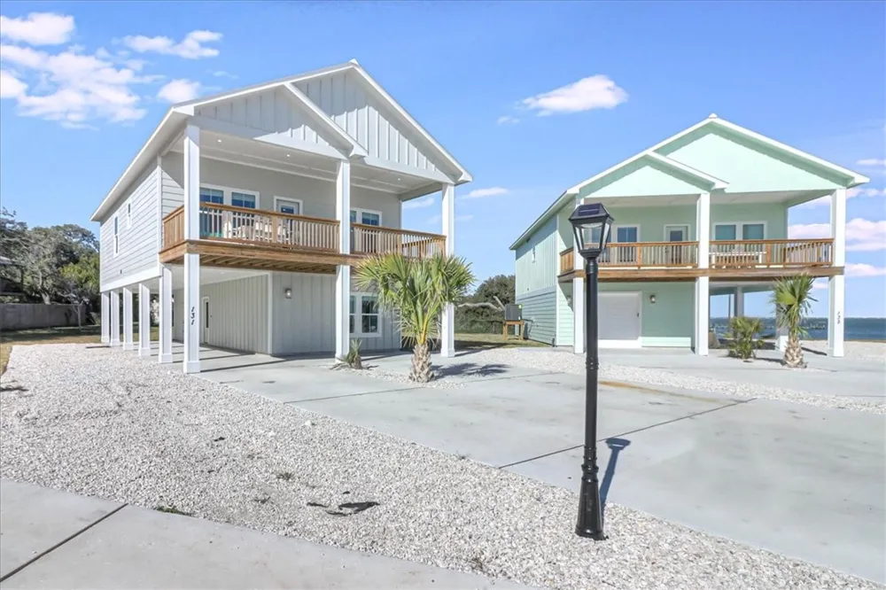 131 Seven Palms Drive Fulton, TX 78358