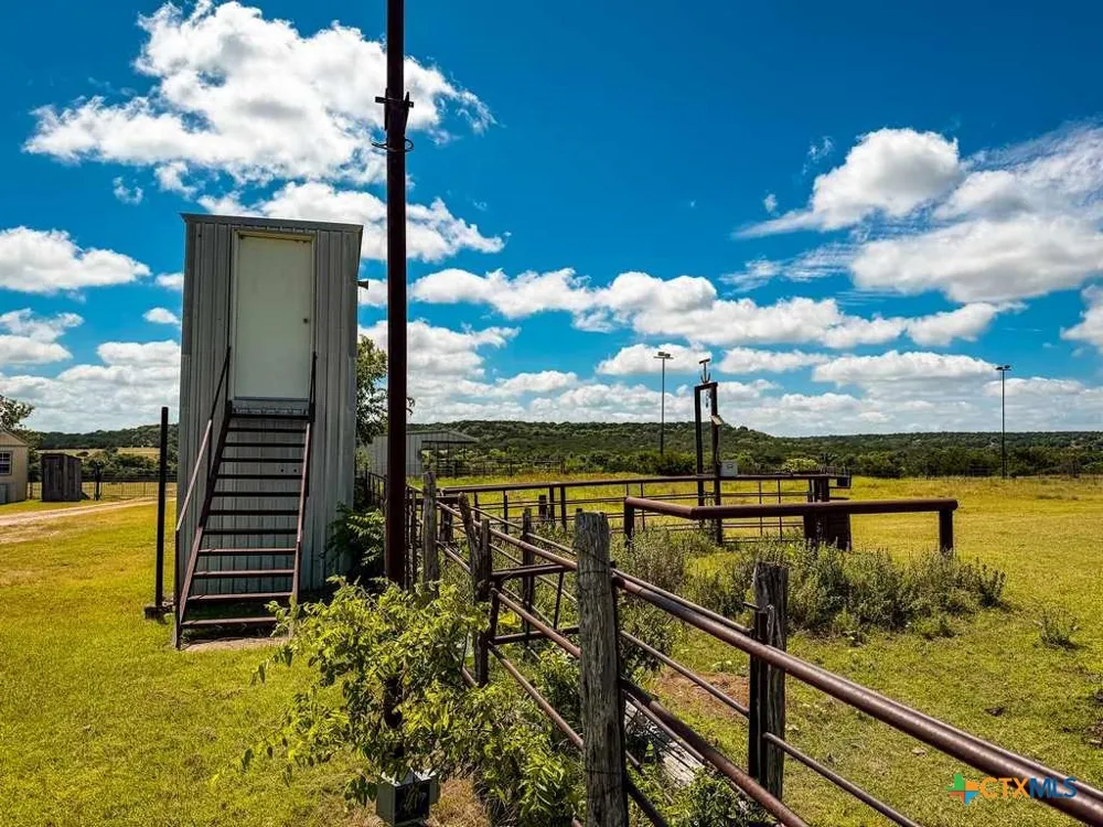 2445 FM 116 Gatesville, TX 76528