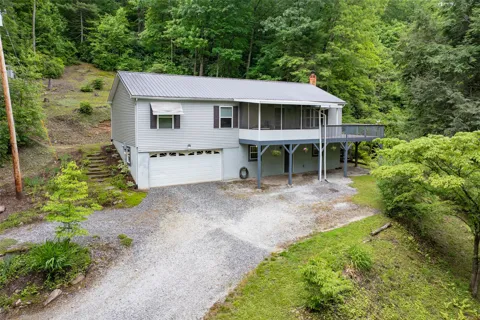 125 Round Mountain Road