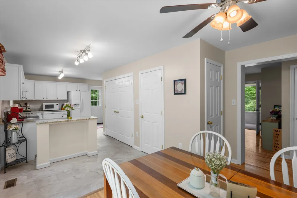 125 Round Mountain Road Brevard, NC 28712
