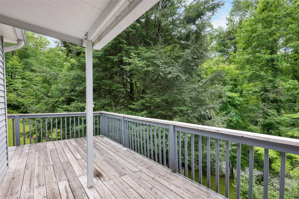 125 Round Mountain Road Brevard, NC 28712