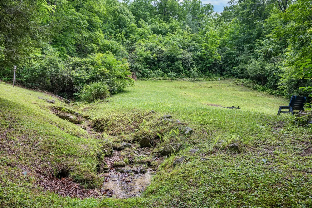 125 Round Mountain Road Brevard, NC 28712