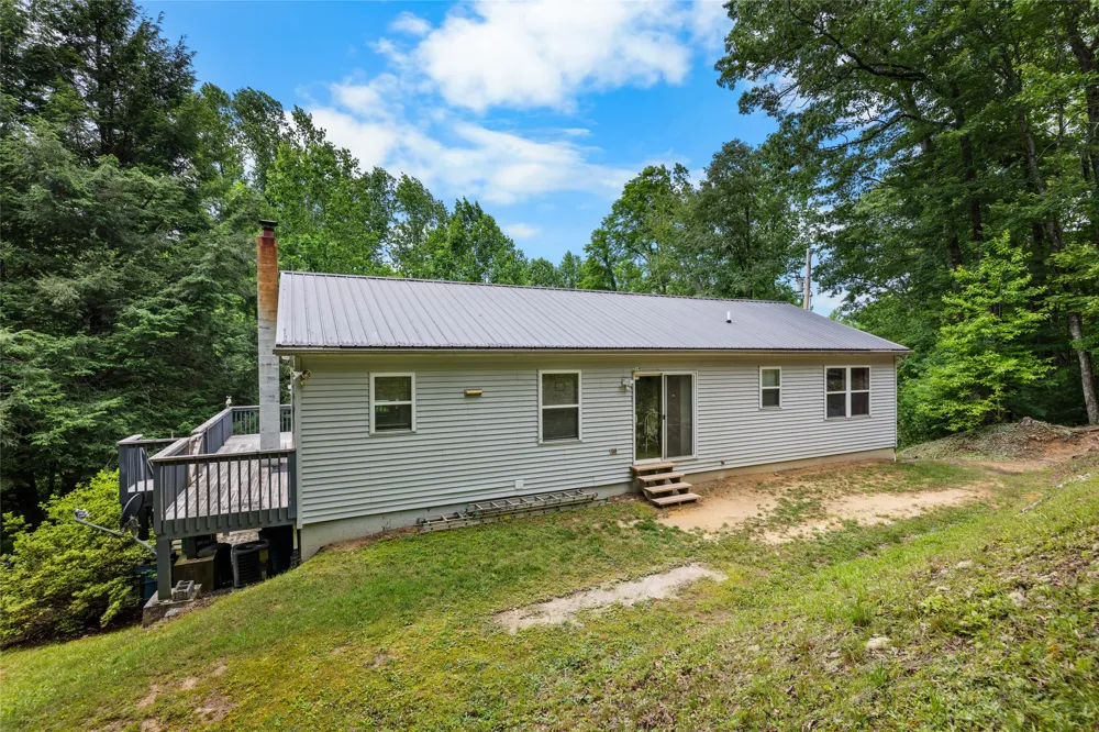 125 Round Mountain Road Brevard, NC 28712