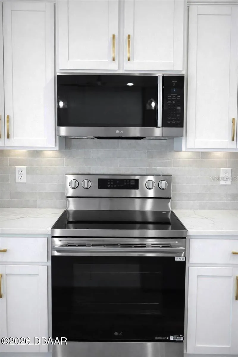 14 Renshaw Drive Palm Coast, FL 32164