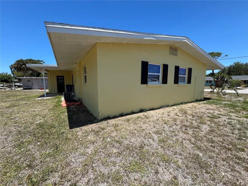 2154 INNER CASS CIRCLE Sarasota, FL 34231