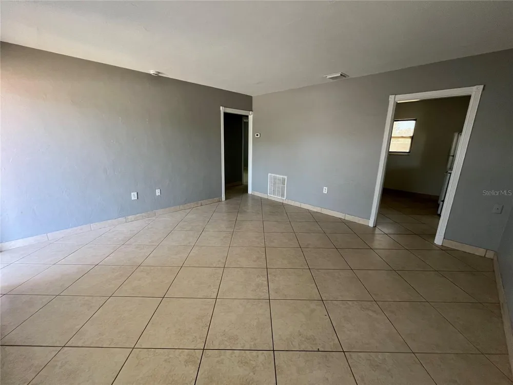 2154 INNER CASS CIRCLE Sarasota, FL 34231