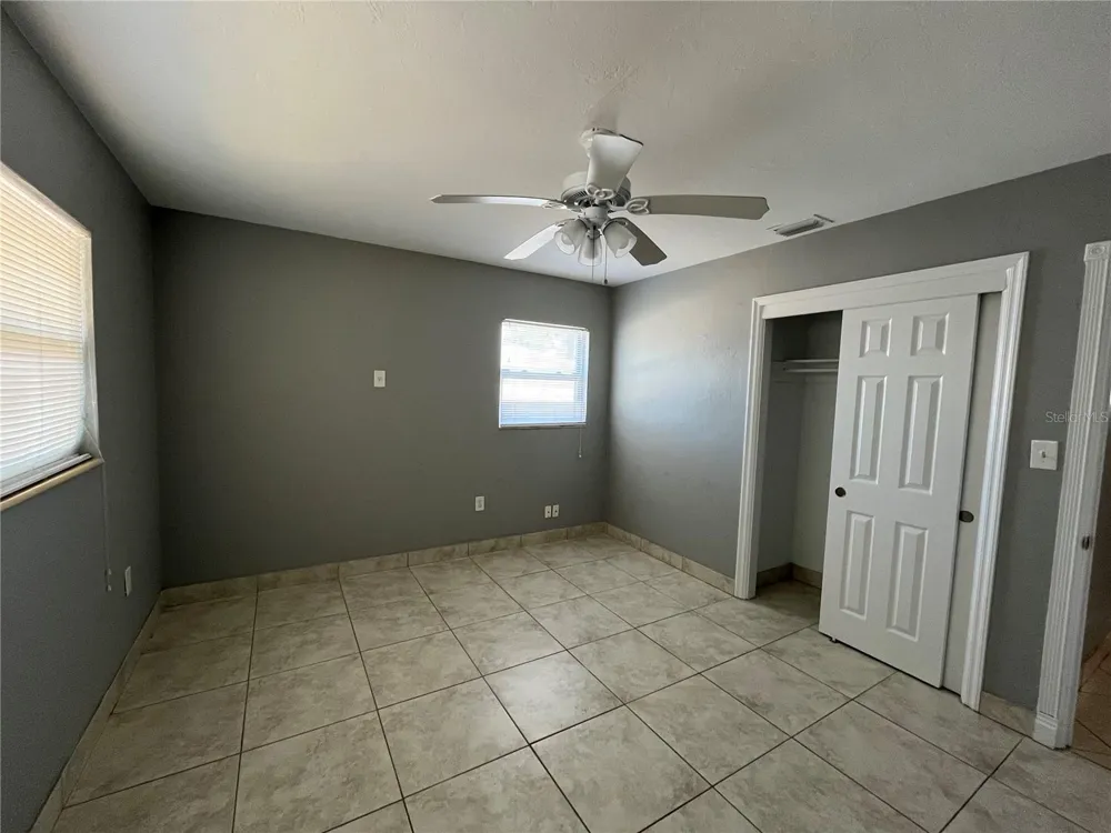 2154 INNER CASS CIRCLE Sarasota, FL 34231