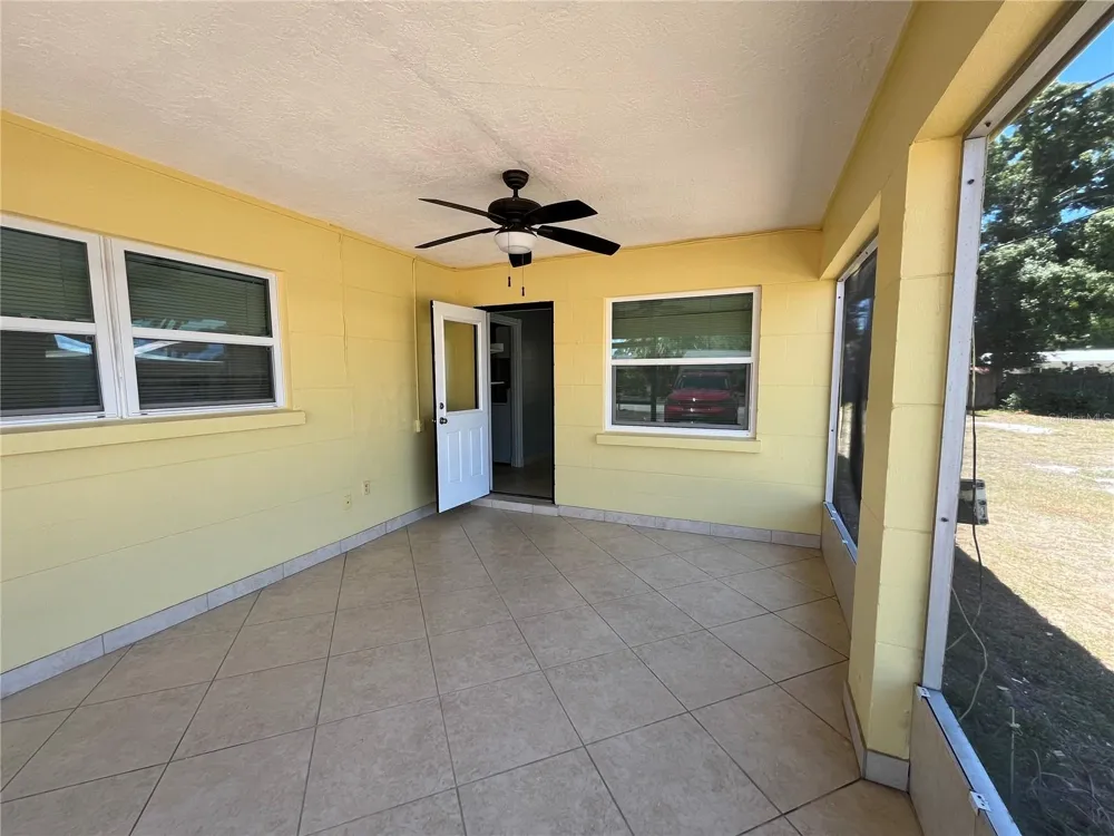 2154 INNER CASS CIRCLE Sarasota, FL 34231