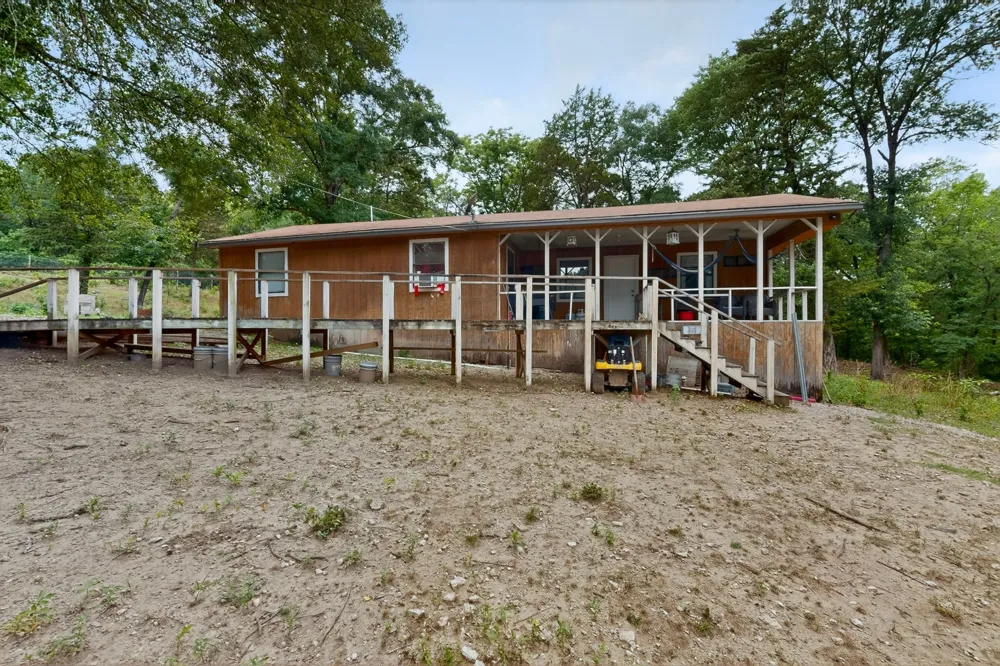 10823 Lakeview Trail Quinlan, TX 75474