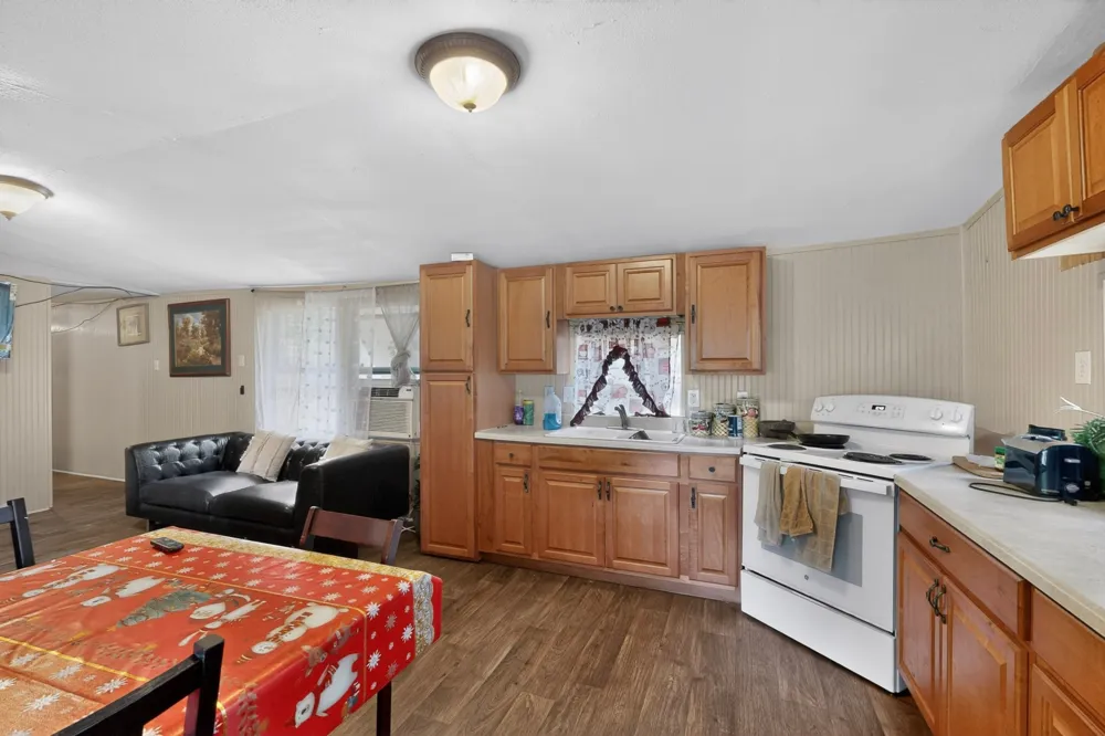 10823 Lakeview Trail Quinlan, TX 75474