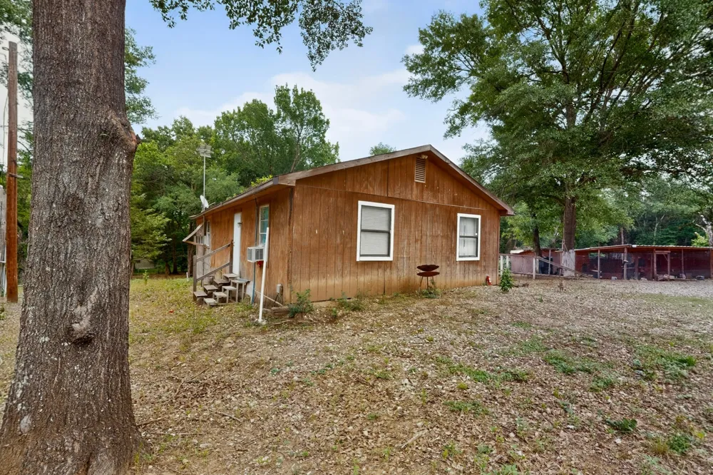 10823 Lakeview Trail Quinlan, TX 75474