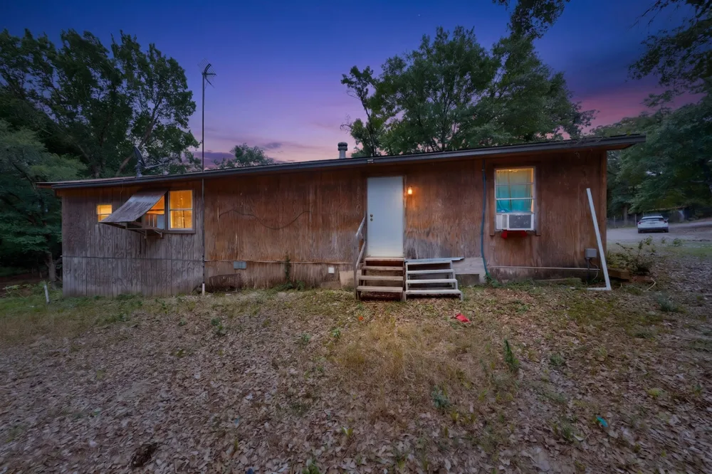 10823 Lakeview Trail Quinlan, TX 75474