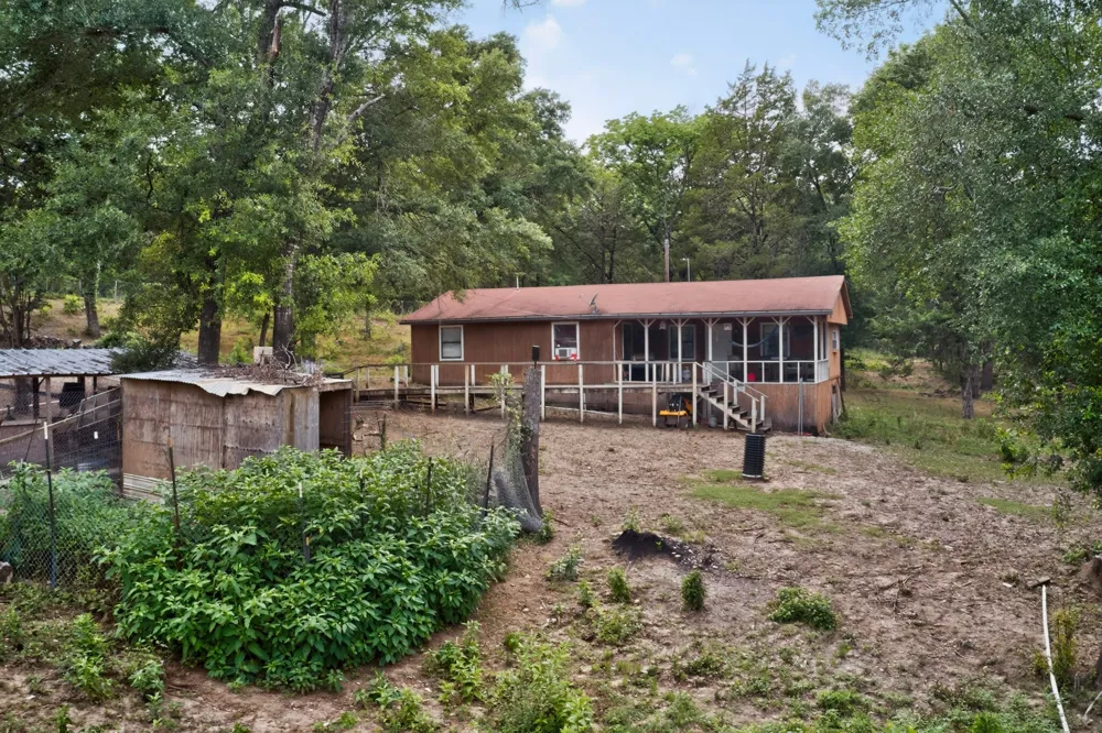 10823 Lakeview Trail Quinlan, TX 75474