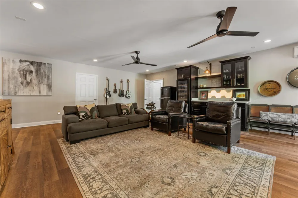 7865 Barnhill Rd Primm Springs, TN 38476