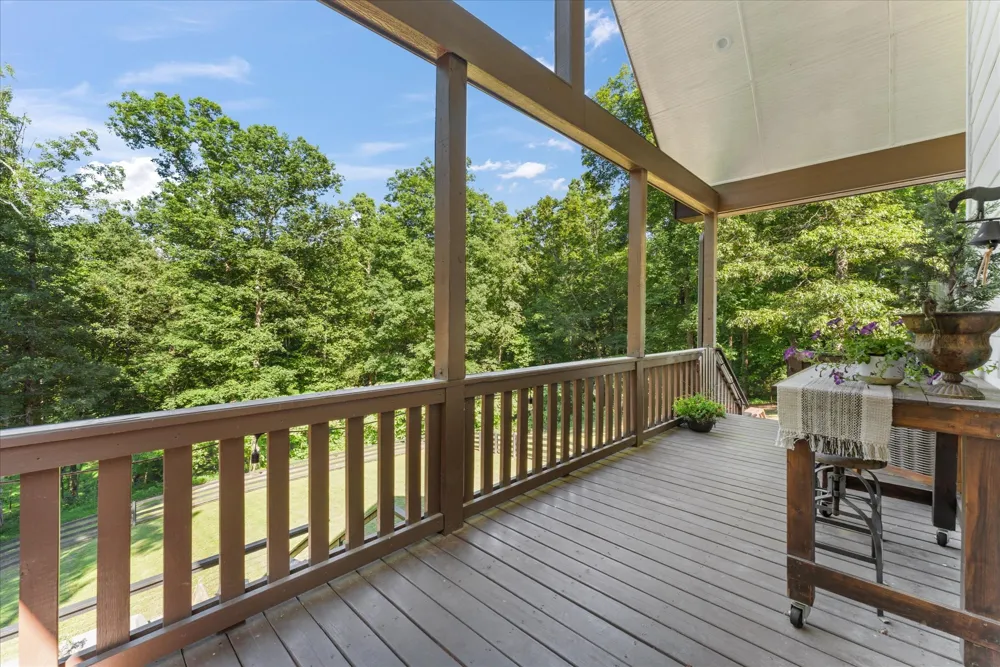 7865 Barnhill Rd Primm Springs, TN 38476