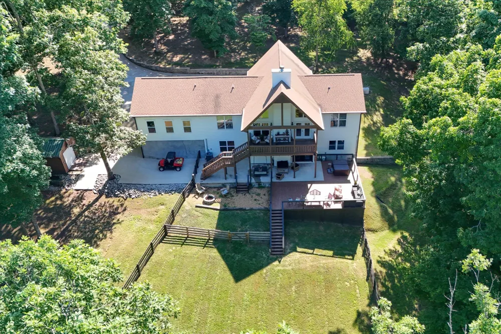 7865 Barnhill Rd Primm Springs, TN 38476