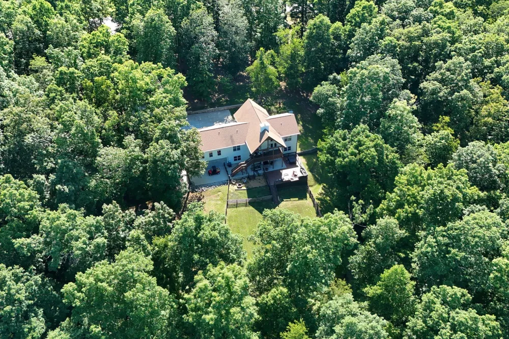 7865 Barnhill Rd Primm Springs, TN 38476