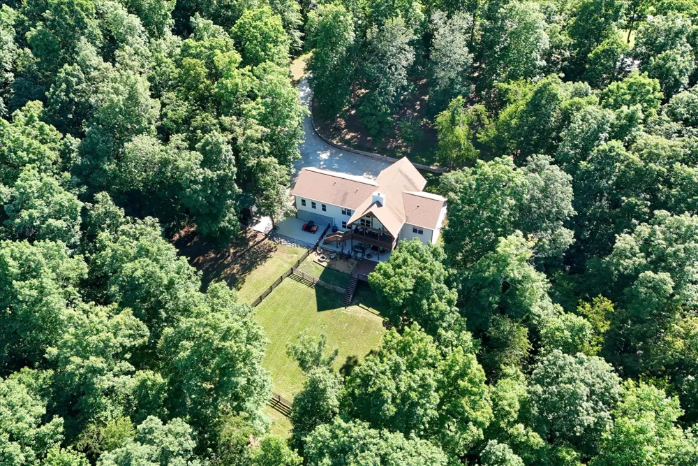 7865 Barnhill Rd Primm Springs, TN 38476