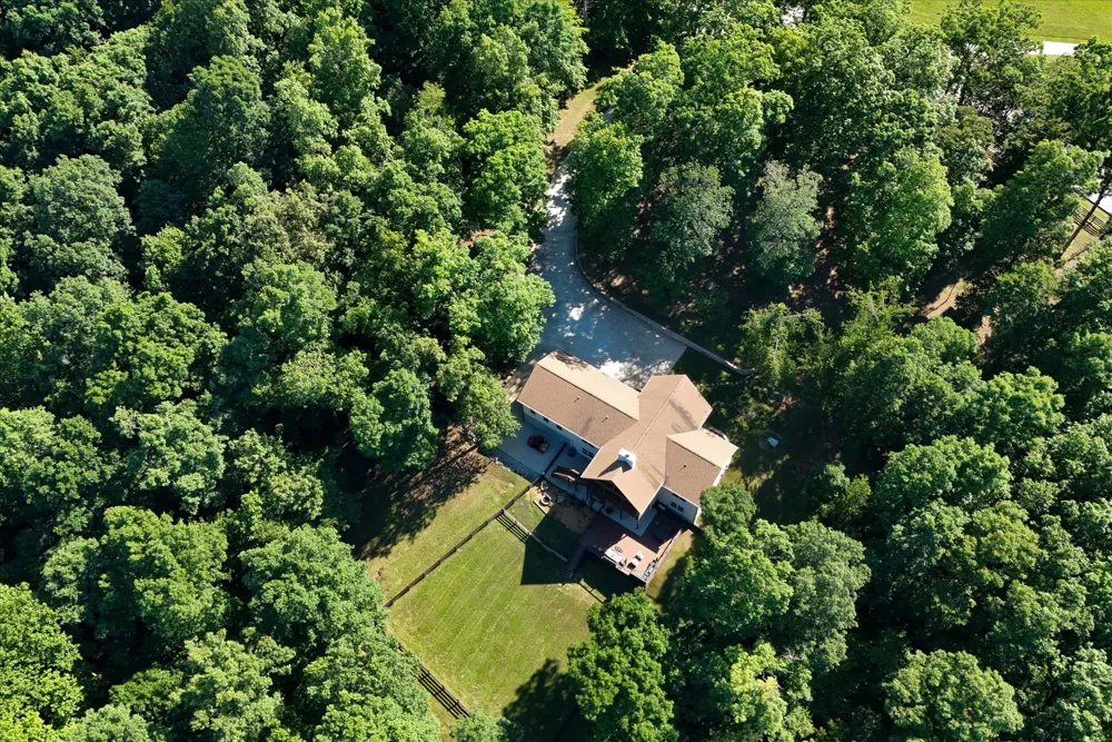 7865 Barnhill Rd Primm Springs, TN 38476