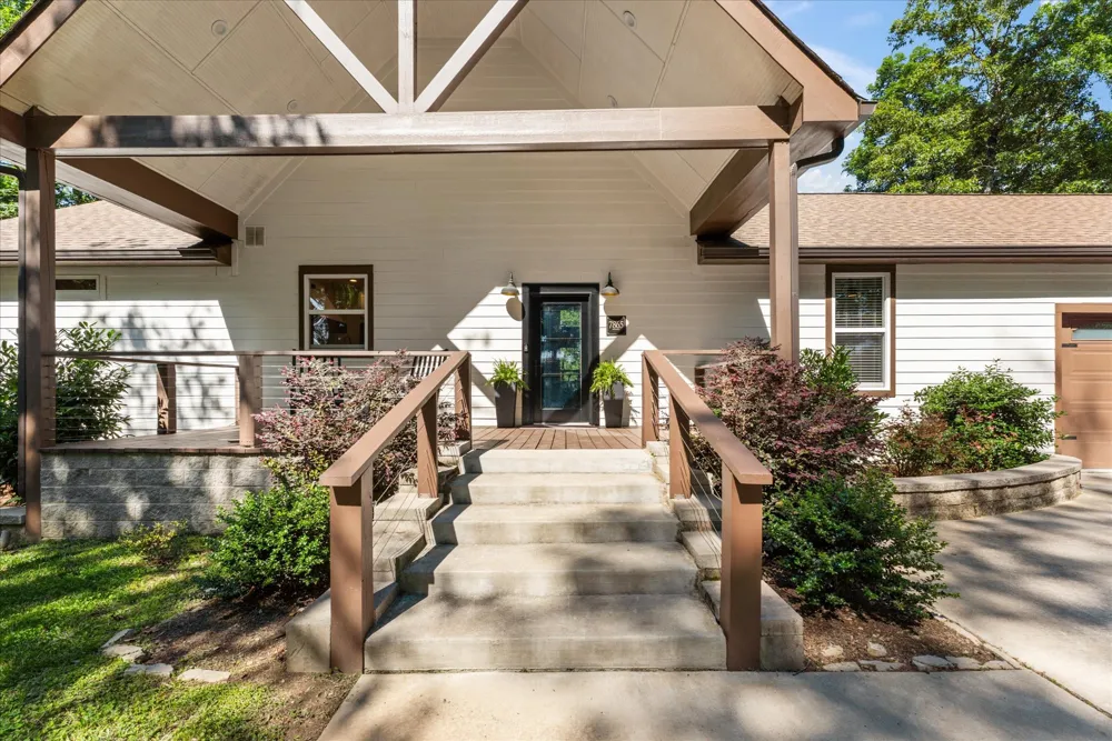 7865 Barnhill Rd Primm Springs, TN 38476