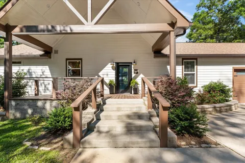 7865 Barnhill Rd