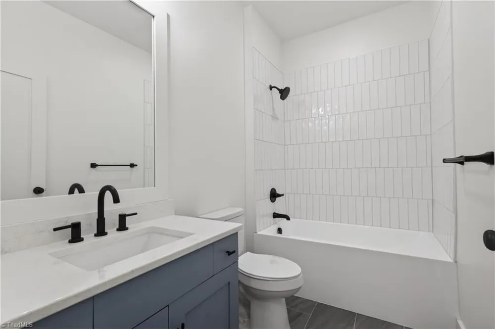 99 Moore Lane Galax, VA 24333