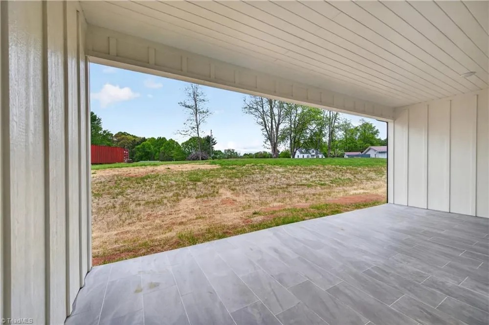 99 Moore Lane Galax, VA 24333