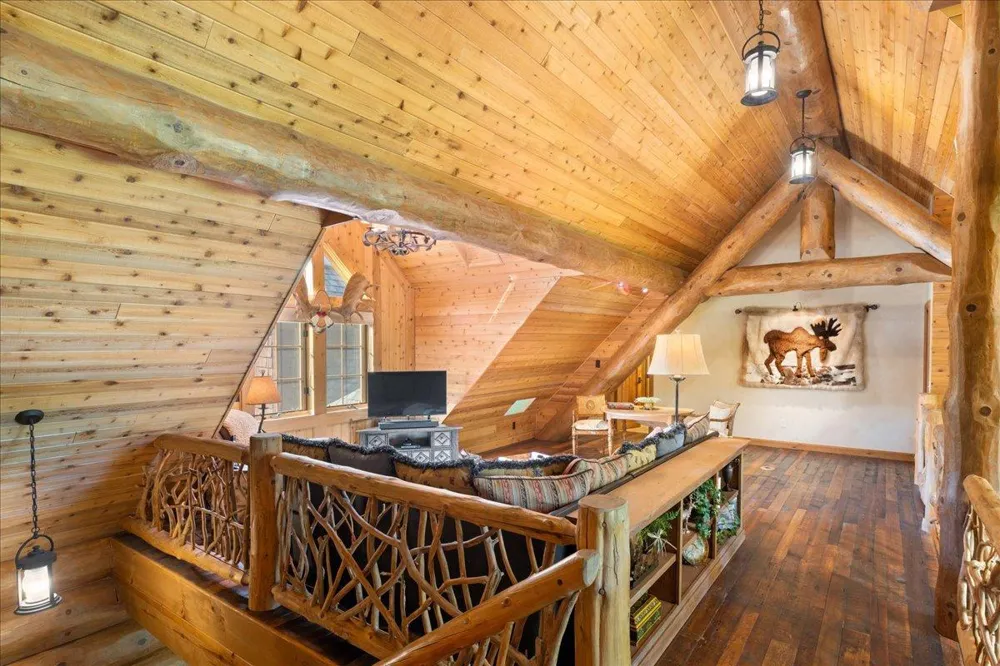 88159 Sturgeon Island Road Sturgeon Lake, MN 55783
