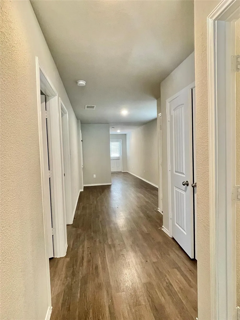 126 E Ash St Angleton, TX 77515