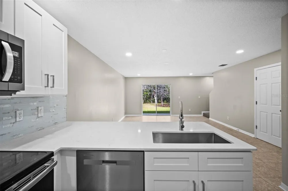 4535 WINDING RIVER WAY Land O Lakes, FL 34639