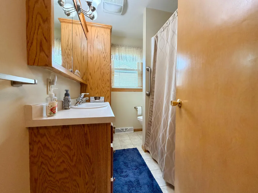 1801 S Shore Drive Worthington, MN 56187