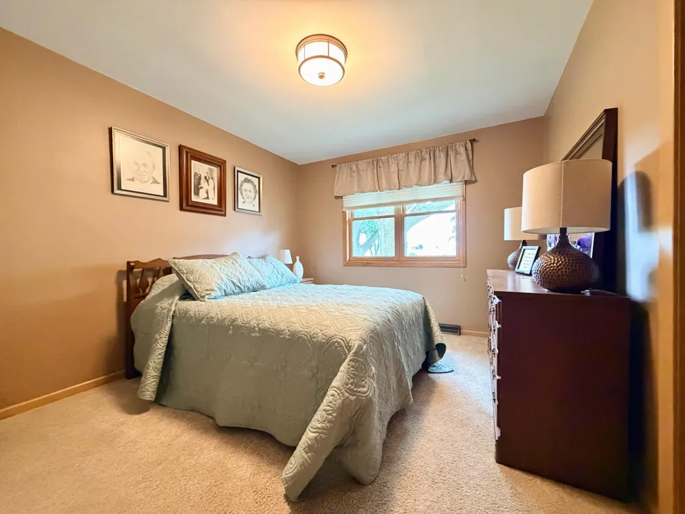 1801 S Shore Drive Worthington, MN 56187