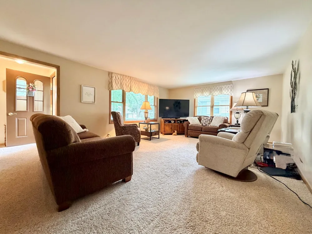 1801 S Shore Drive Worthington, MN 56187