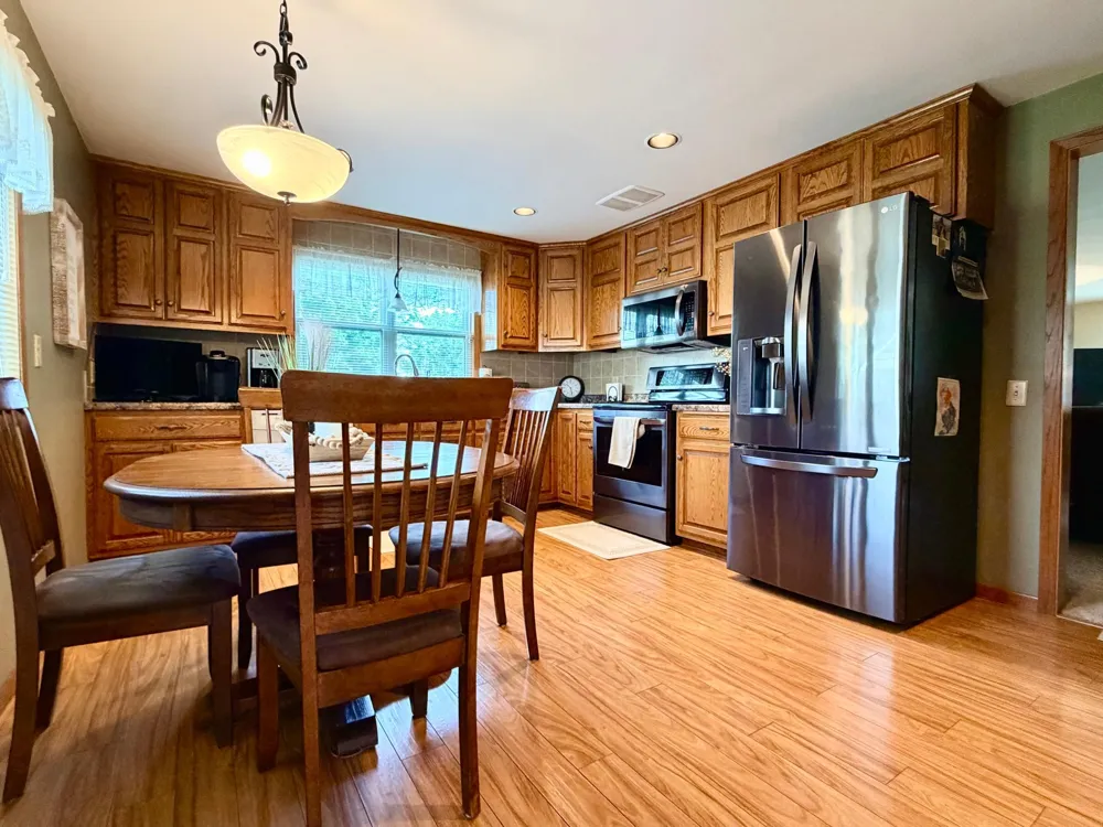 1801 S Shore Drive Worthington, MN 56187