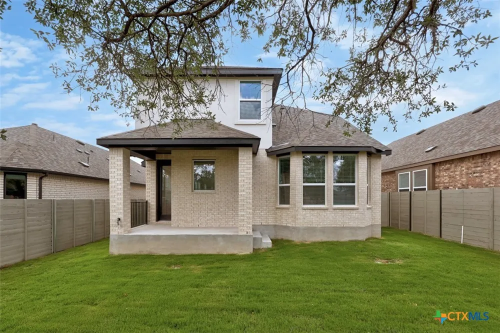 616 High Summit Drive Georgetown, TX 78628