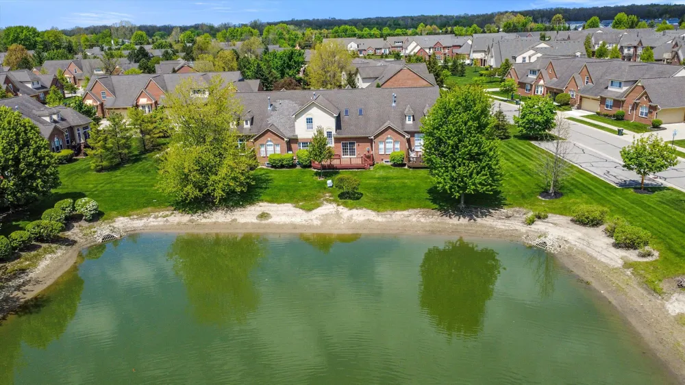 48551 Oak Bridge Drive Canton, MI 48188