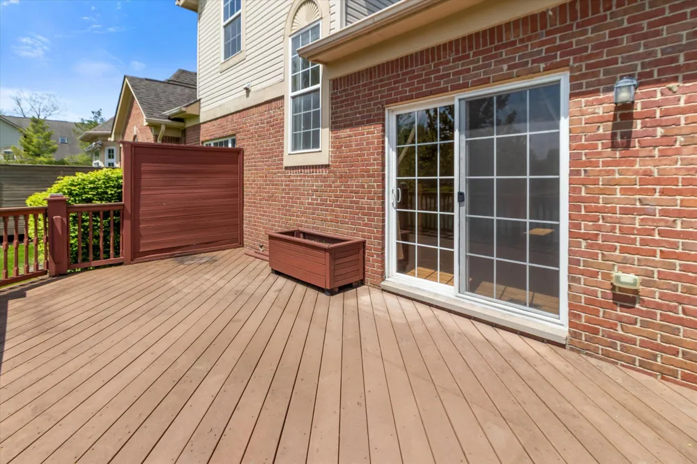 48551 Oak Bridge Drive Canton, MI 48188
