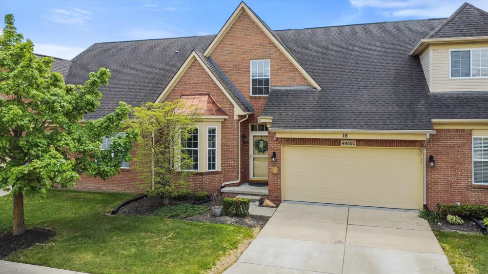 48551 Oak Bridge Drive Canton, MI 48188