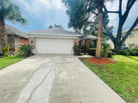 1738 GOLFVIEW DRIVE