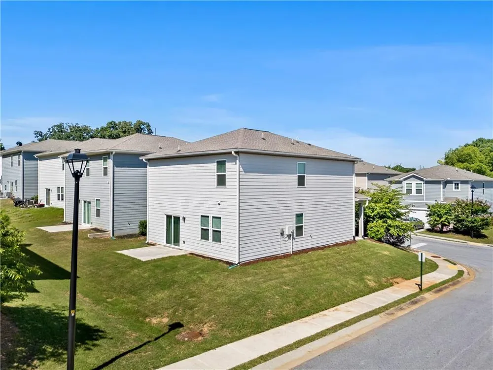 44 Wynn Way Pendergrass, GA 30567