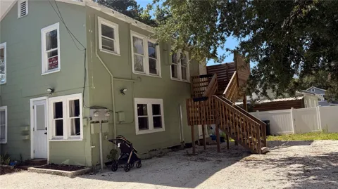 905 JONES STREET