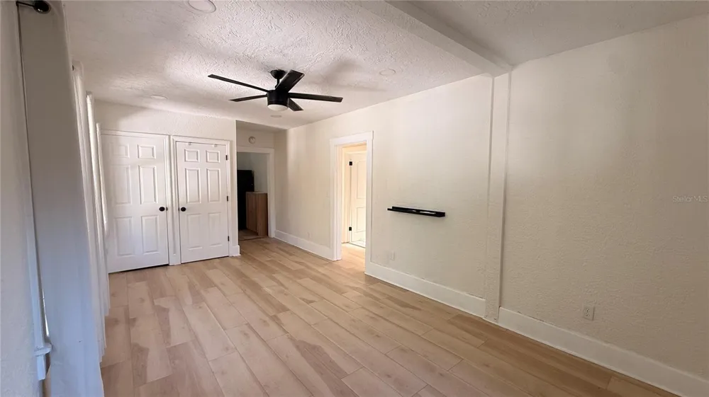 905 JONES STREET Clearwater, FL 33755